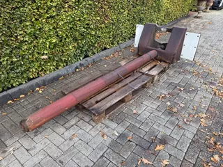 zware heftruck doorn fem 3