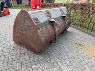 Eurosteel dichtebak volvo bak
