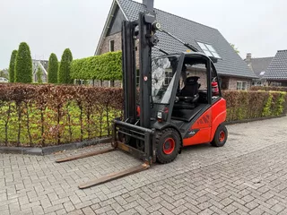 Linde diesel heftruck h 30 d-02