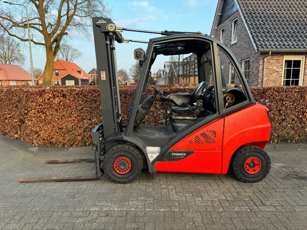 Linde h 25 t -02