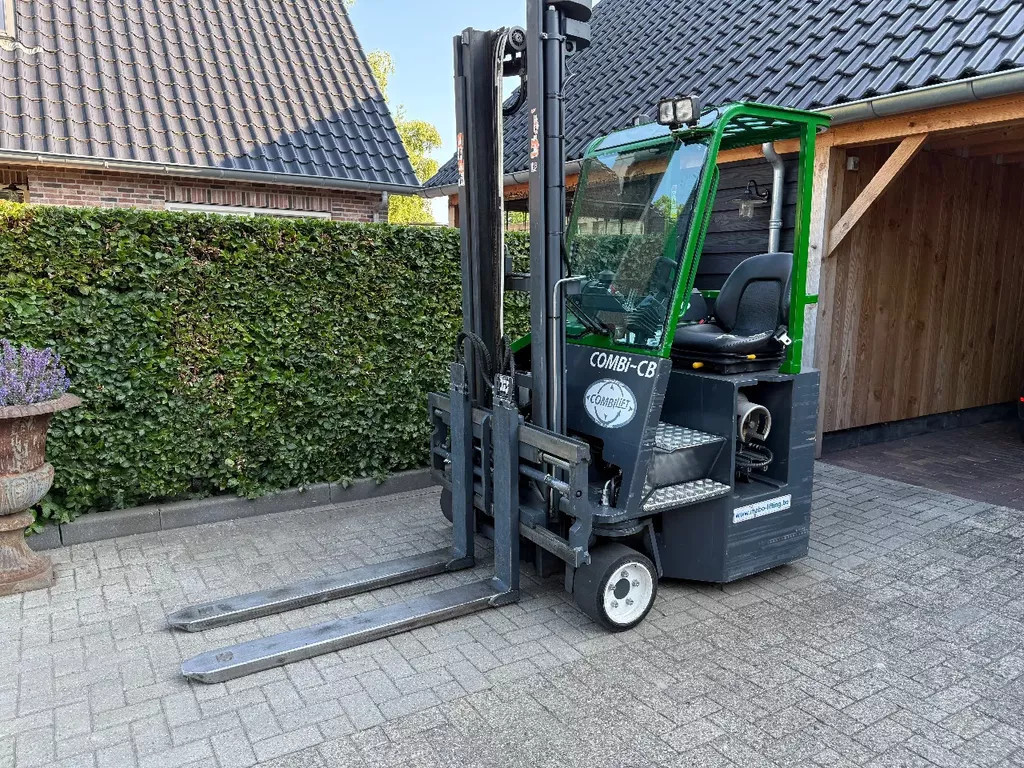 Combilift c3000cb