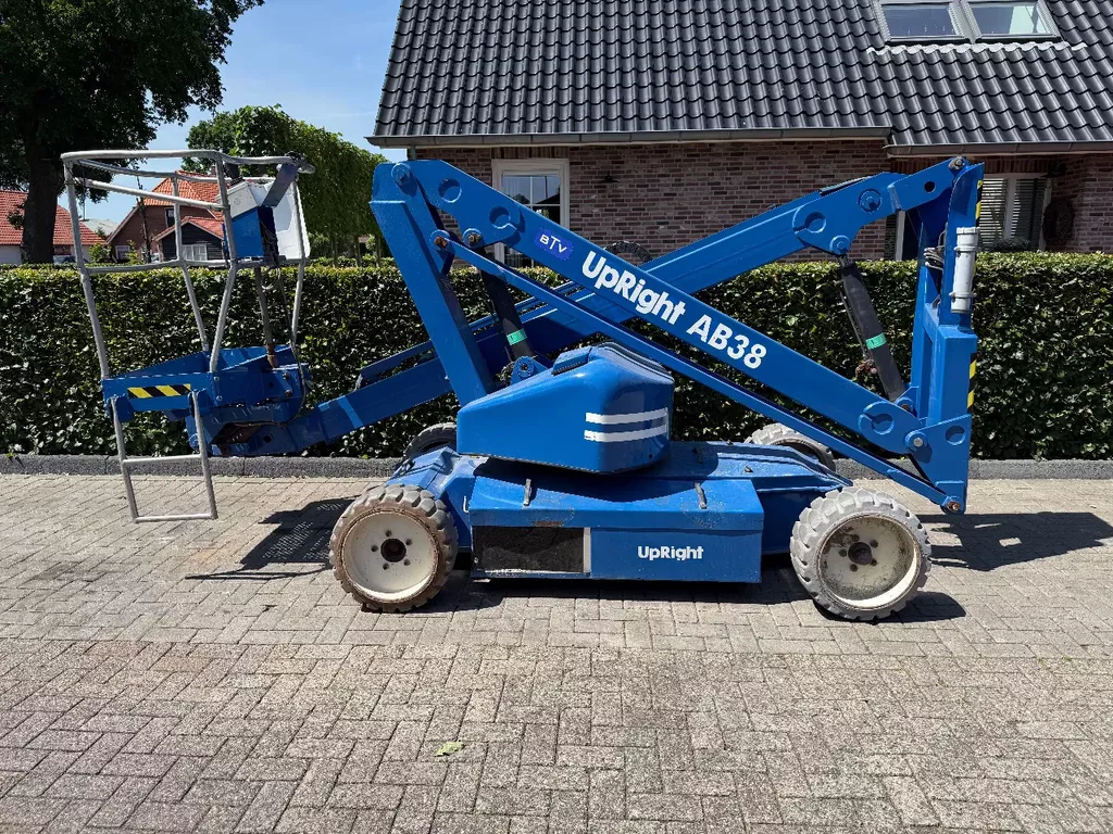 Upright ab 38 n