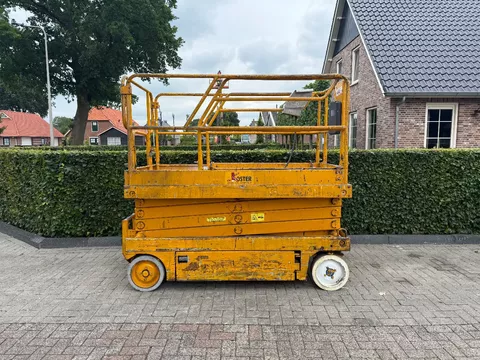 Upright x 26